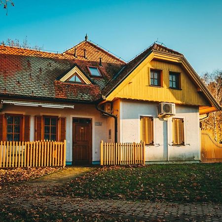 Sunny Apartment Moravske-Toplice Ngoại thất bức ảnh